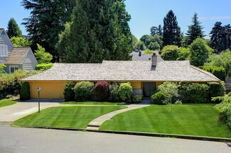 1521 NW Blue Ridge Dr, Seattle, WA 98177