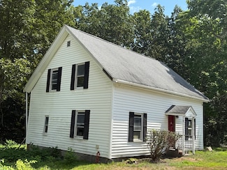 303 Ponakin Rd, Lancaster, MA 01523