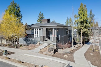 2926 NW Chardonnay Ln, Bend, OR 97703