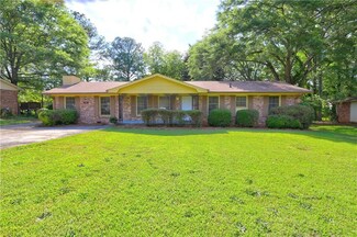 7415 Ann St, Riverdale, GA 30274