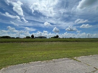 7006 Rich Cir, Port Labelle, FL 33935