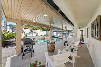 23216 Continental Dr, Canyon Lake, CA 92587