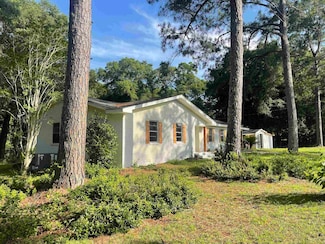 1104 County Road 427, Kinston, AL 36453