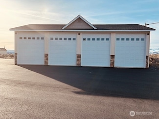 9967 W 8 Rd NW Unit F 34, Quincy, WA 98848