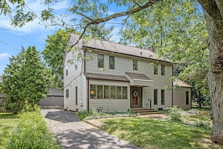 2425 University Ave, Kalamazoo, MI 49008