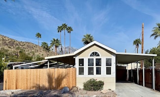 17 Jupiter St, Palm Springs, CA 92264