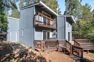 2081 Jerrilynn Dr, Arnold, CA 95223