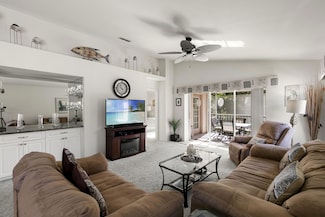 1036 Mainsail Dr Unit 721, Naples, FL 34114