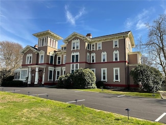 97 Narragansett Ave Unit C2, Newport, RI 02840