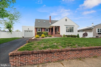 25 Wesleyan Dr, Trenton, NJ 08690