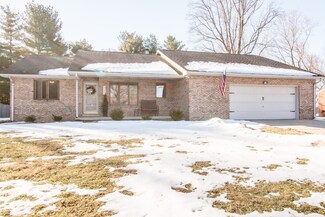 965 Driftwood Ave, Columbus, IN 47203