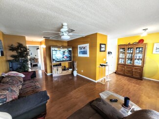 28 Lake Vista Trail Unit 205, Port Saint Lucie, FL 34952