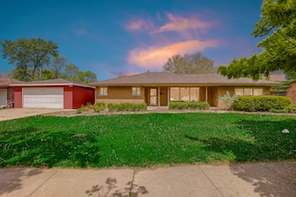 805 Grand Blvd, Joliet, IL 60436