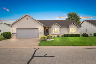 52 Penbrook Cir Unit 47, Appleton, WI 54913