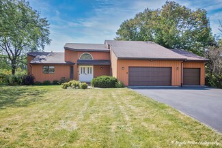 14841 W Kaiser Rd, Wadsworth, IL 60083