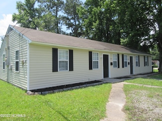 1000 Davis St, Jacksonville, NC 28540