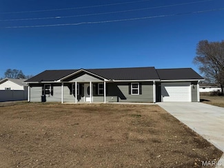 902 C St, Malden, MO 63863
