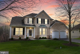 423 Westview Dr, Avondale, PA 19311