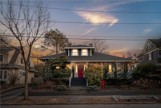 43 Oriole Ave, Providence, RI 02906
