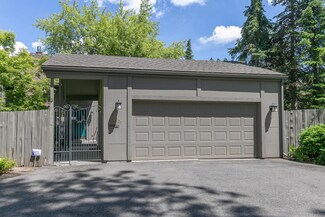 2921 S Howard St, Spokane, WA 99203