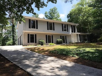3681 Autumn Leaves Ln, Marietta, GA 30066