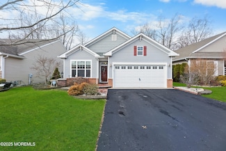 33 Kingston Dr, Jackson, NJ 08527