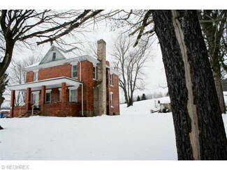 2341 Ravenna Ave SE, East Canton, OH 44730