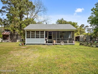 297 Community Rd, Newport, NC 28570