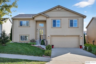 16421 Redman Ave, Omaha, NE 68116