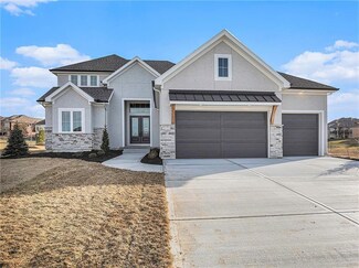 10246 N Bellefontaine Ave, Kansas City, MO 64155