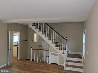 3538 Gunston Rd, Alexandria, VA 22302