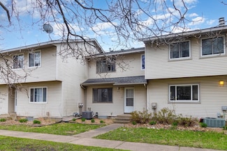 16132 Foliage Ave W, Rosemount, MN 55068