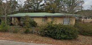 237 Royal Dr, Defuniak Springs, FL 32433