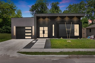 2535 Exline St, Dallas, TX 75215