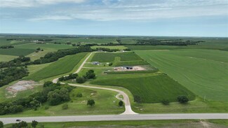 1152 Lily Creek Dr, Marysville, KS 66508