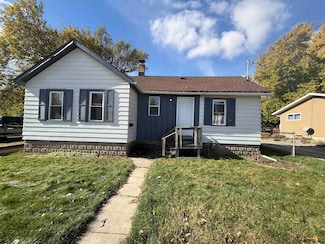 412 N Hickory St, Fond Du Lac, WI 54935