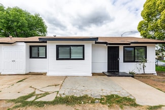 717 Park Place, Escondido, CA 92025
