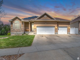 297 Calais Ln, Tooele, UT 84074