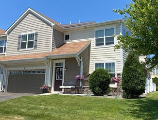 9560 Washington Blvd Unit 5, Chanhassen, MN 55317