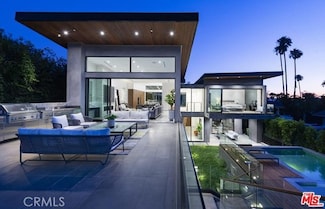 2660 Skywin Way, Los Angeles, CA 90046