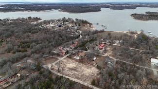 3 E 1167 Rd, Eufaula, OK 74432