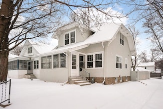 2178 Palace Ave, Saint Paul, MN 55105