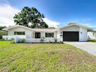 1424 62nd Place S, Saint Petersburg, FL 33705