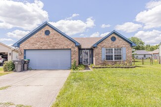 7 Sycamore Ct, Whiteland, IN 46184