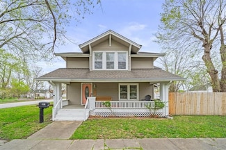 801 S Main St, Holden, MO 64040