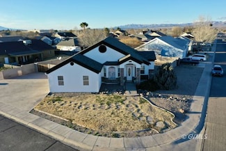 464 N 1st Ave, Thatcher, AZ 85552