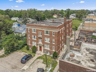 6330 Midland St, Detroit, MI 48238