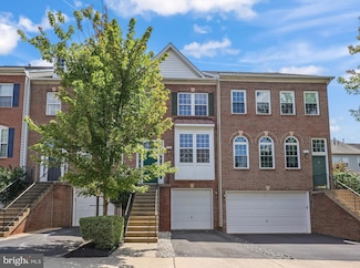 4101 River Forth Dr, Fairfax, VA 22030