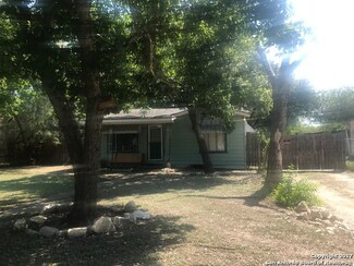 816 SW 38th St, San Antonio, TX 78237
