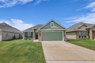 917 N Fork Ranch Rd, Waco, TX 76705